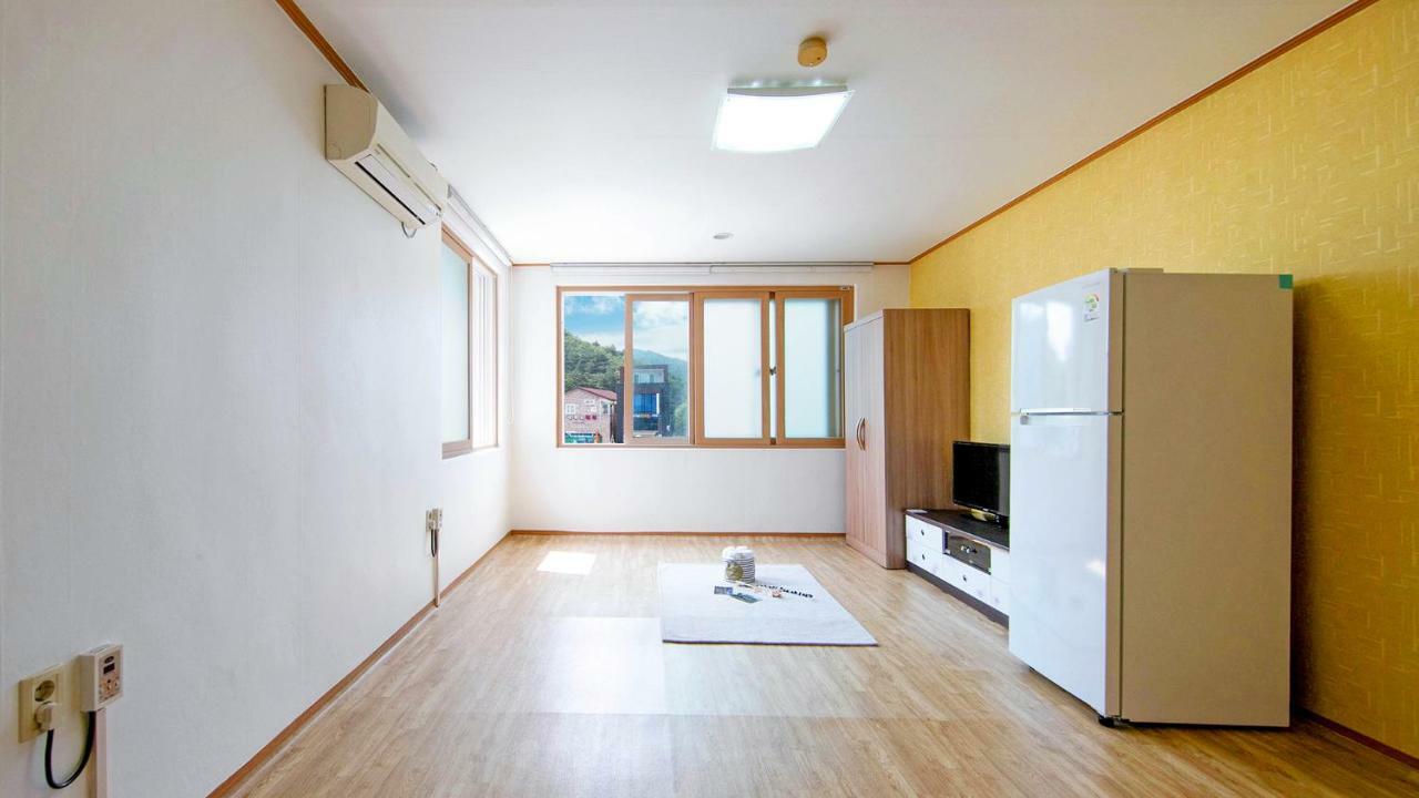 Samcheok Sol Beach Pension Extérieur photo