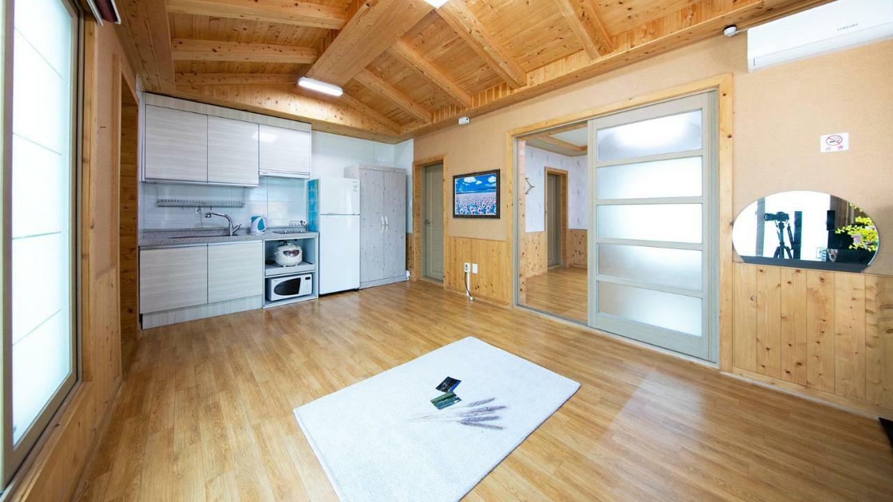 Samcheok Sol Beach Pension Extérieur photo